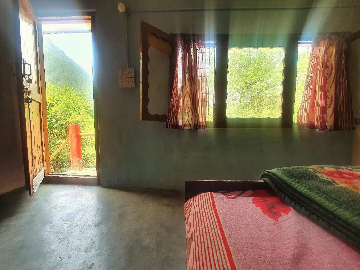Wake N Bake Kasol Εξωτερικό φωτογραφία